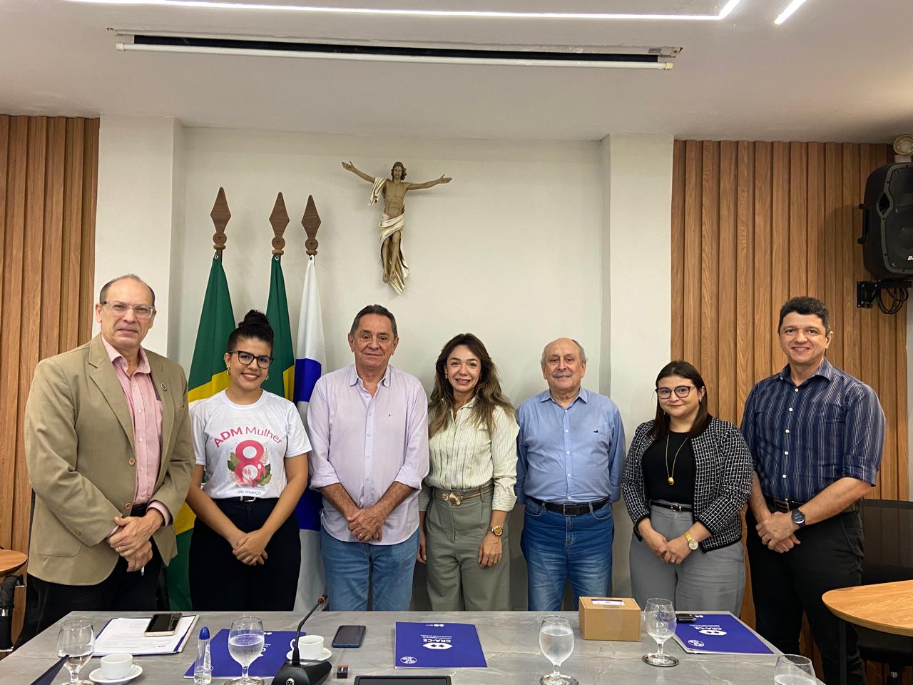  CRA-CE e UNIFOR reforçam parceria para o desenvolvimento profissional e acadêmico